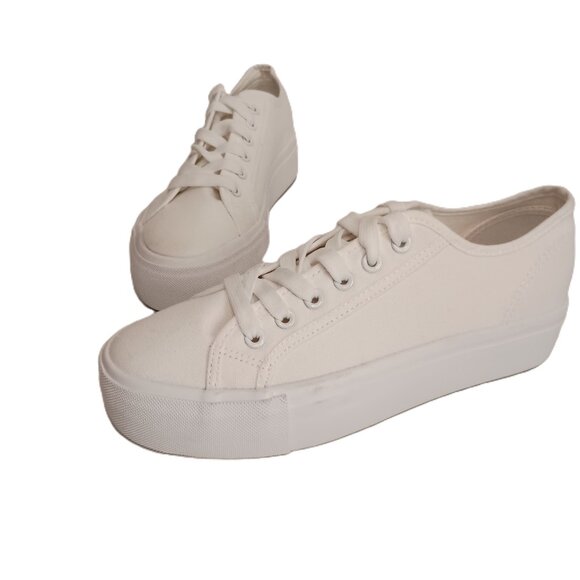 Women's Platform Understated Minimalist White Like New Size 8 - Picture 1 of 10